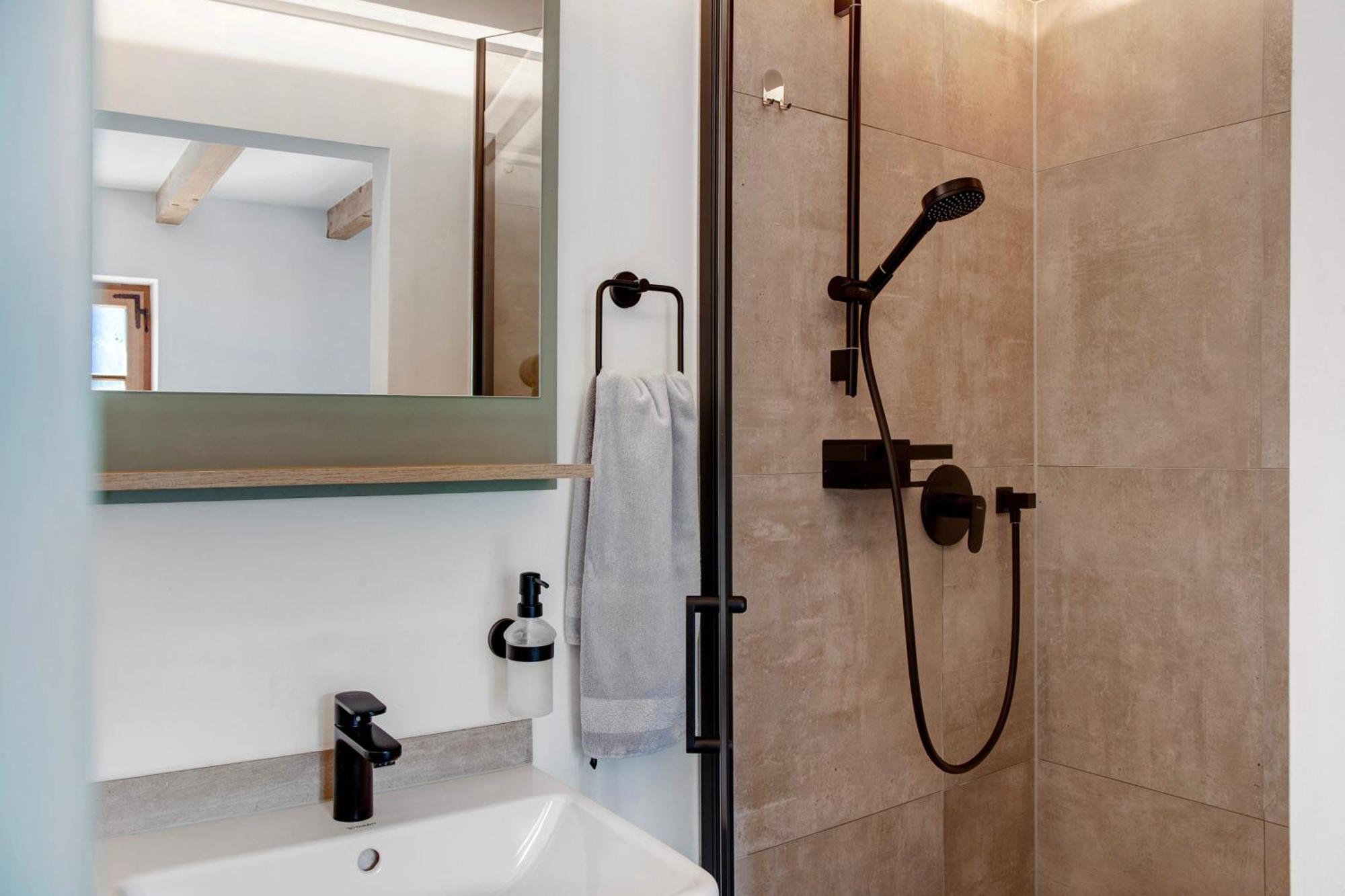 Block'S Post Hotel Krun Ngoại thất bức ảnh
